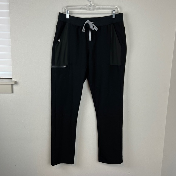 Figs Manari Scrub Pants - Picture 2 of 5